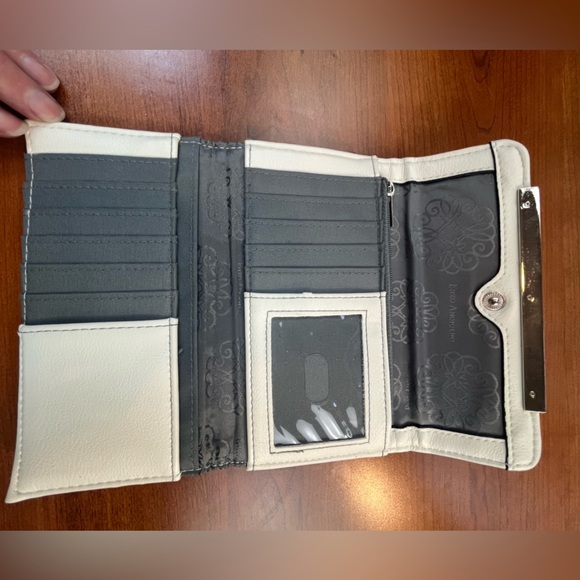 Enzo Angiolini Floral Wallet Tri-Fold Card Slot Zipper Pocket - Picture 13 of 14